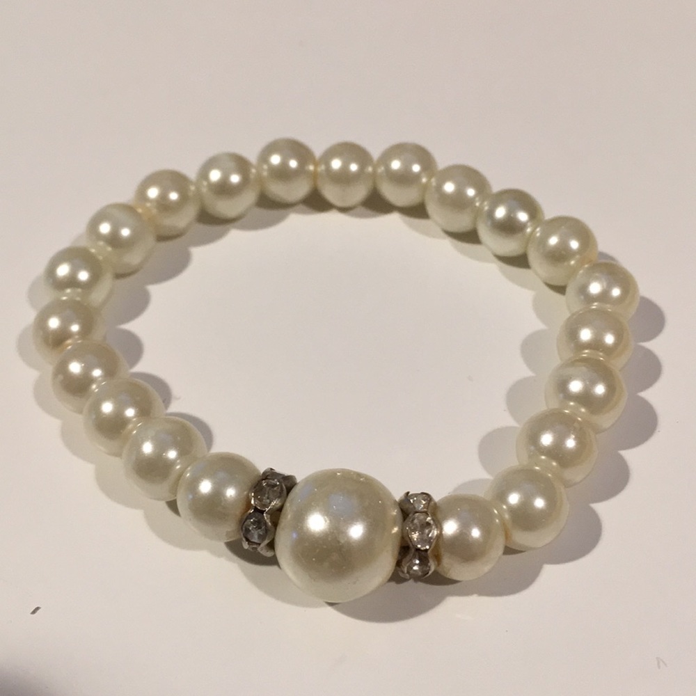 Faux pearl bracelet